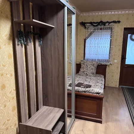 біля озера Moekatsjeve