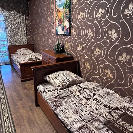 біля озера Moekatsjeve