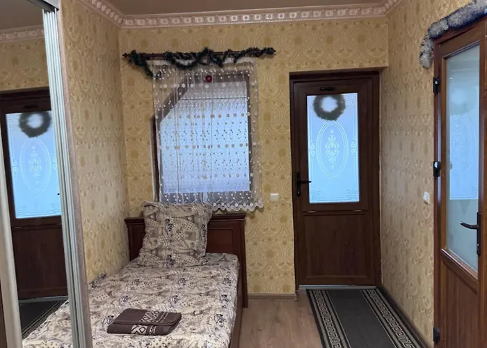 Hostel біля озера